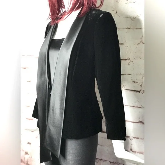 TALBOTS PETITES Black Velvet Blazer Satin Tuxedo Collar Jacket Size 10P Petite - Picture 11 of 16